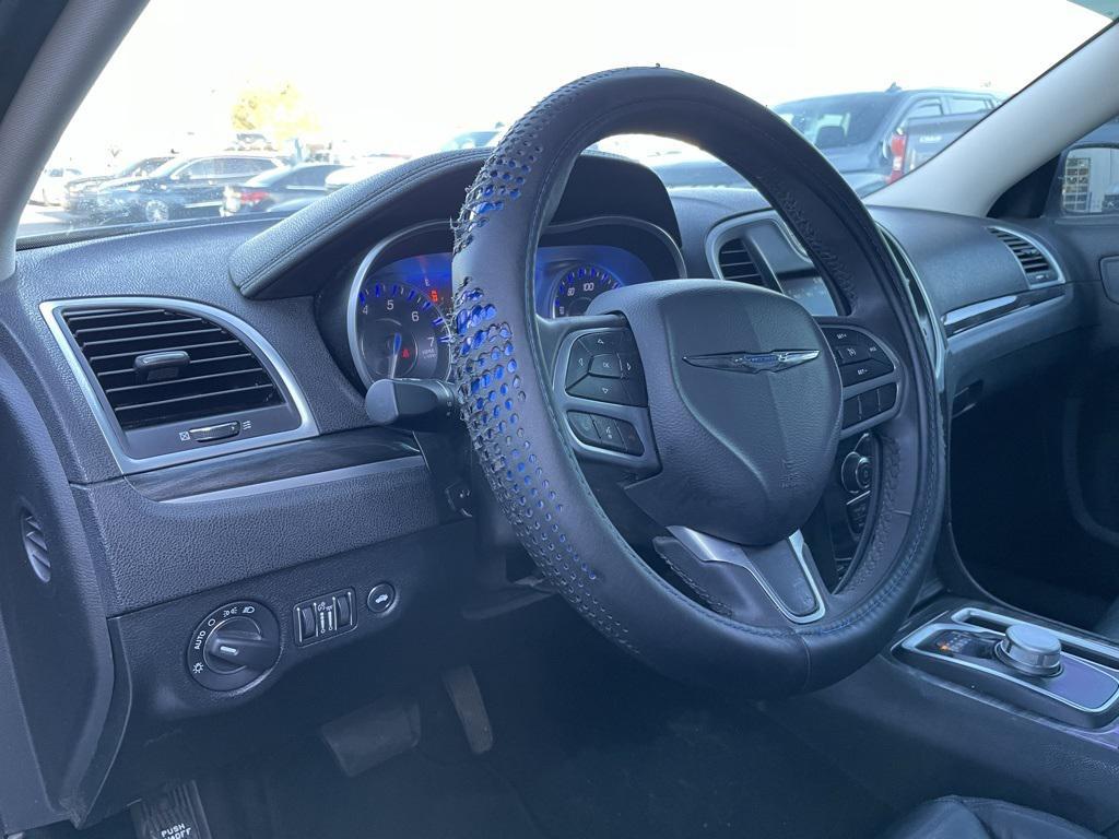 used 2022 Chrysler 300 car, priced at $19,787