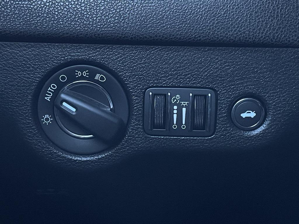 used 2022 Chrysler 300 car, priced at $19,787