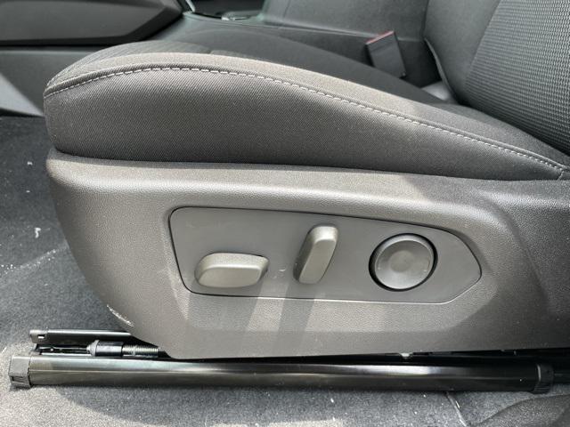 new 2025 Chevrolet Colorado car, priced at $37,047