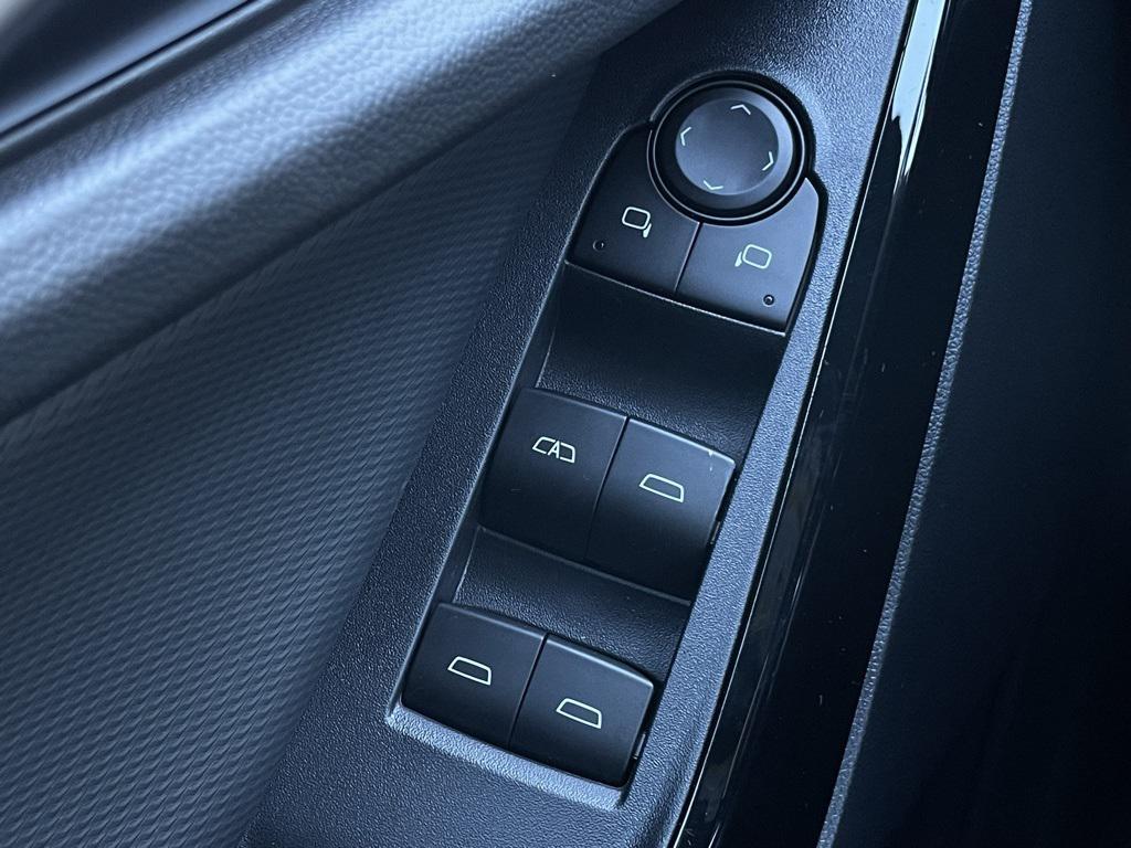 new 2026 Chevrolet Equinox car, priced at $26,990