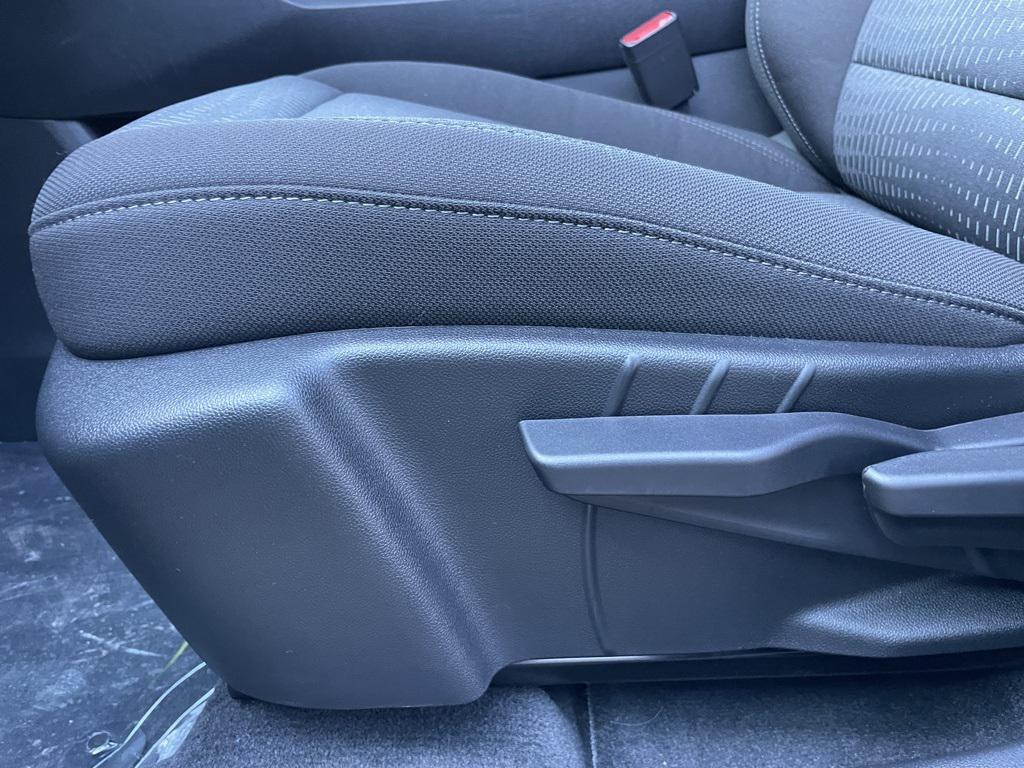 new 2026 Chevrolet Equinox car, priced at $26,990