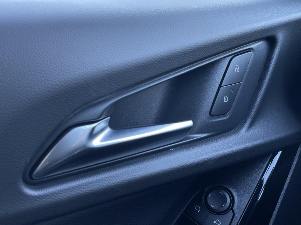 new 2026 Chevrolet Equinox car, priced at $26,990