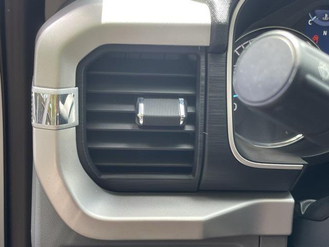 used 2022 Ford F-150 car, priced at $40,263