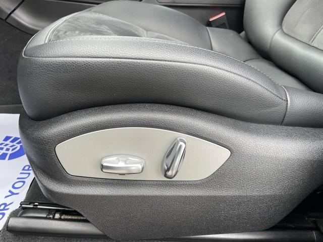 used 2020 Porsche Macan car, priced at $29,636