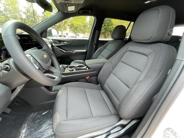 new 2026 Chevrolet Equinox car, priced at $28,715