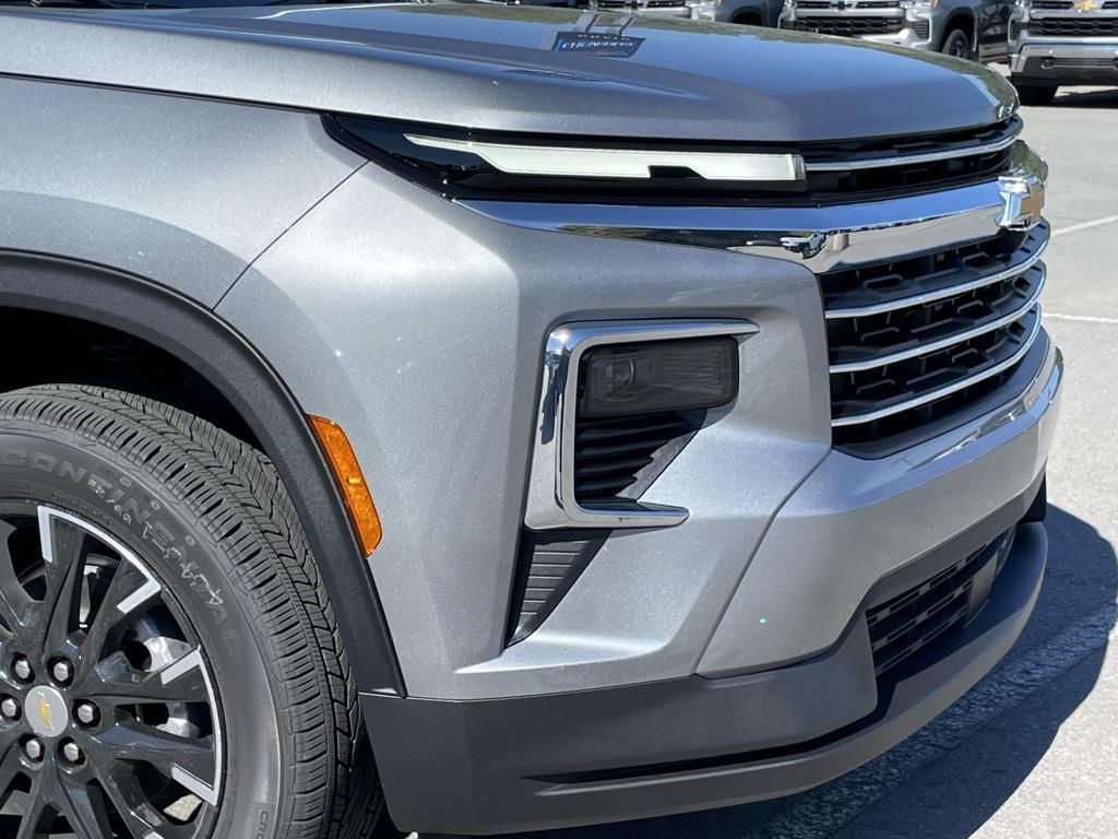 new 2026 Chevrolet Traverse car, priced at $42,790