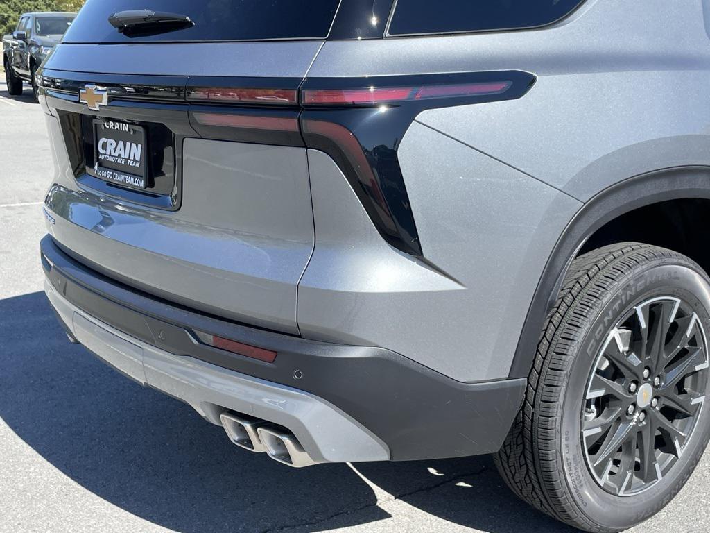 new 2026 Chevrolet Traverse car, priced at $42,790