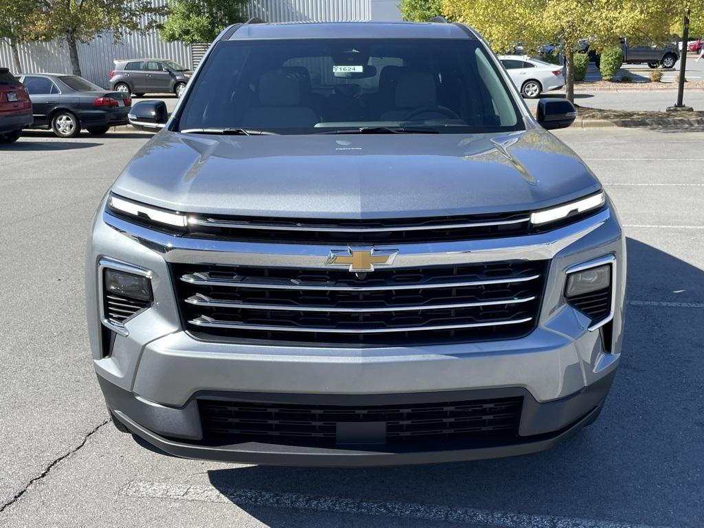 new 2026 Chevrolet Traverse car, priced at $42,790
