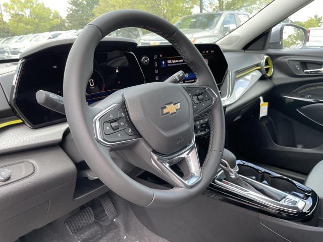 new 2025 Chevrolet Trax car, priced at $25,525
