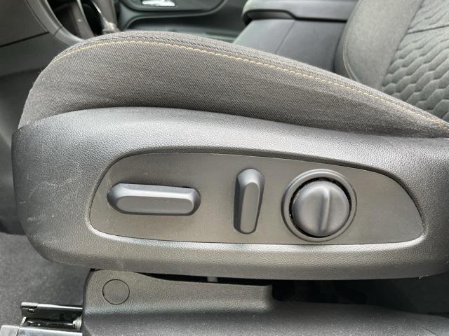 used 2020 Chevrolet Equinox car, priced at $17,143