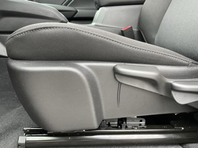 new 2025 Chevrolet Colorado car, priced at $29,935