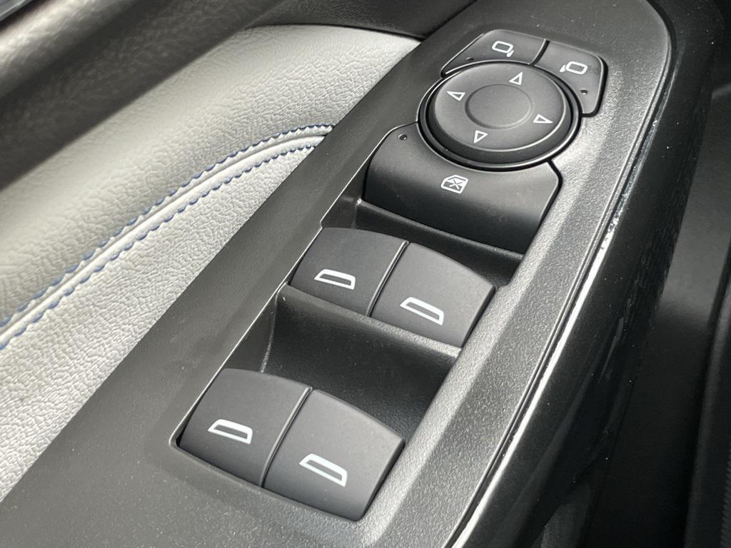 new 2025 Chevrolet Trax car, priced at $25,525