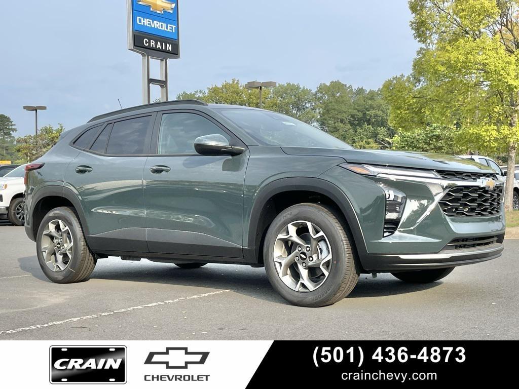 new 2025 Chevrolet Trax car, priced at $25,525