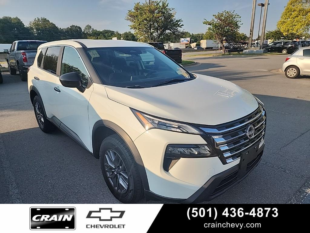 used 2024 Nissan Rogue car, priced at $24,218
