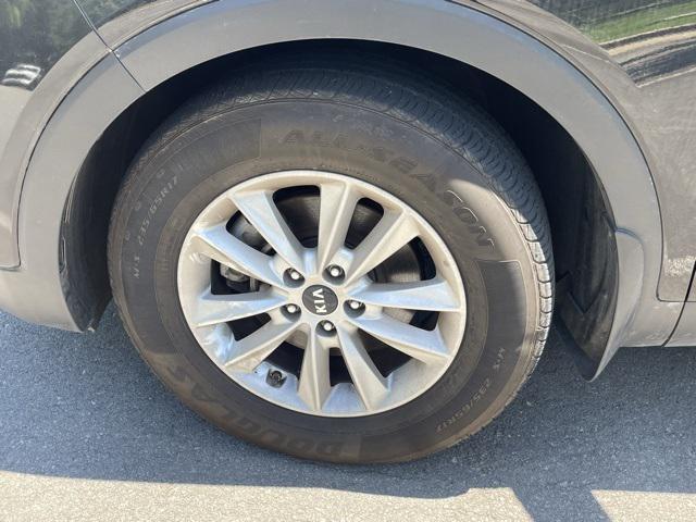 used 2019 Kia Sorento car, priced at $16,582