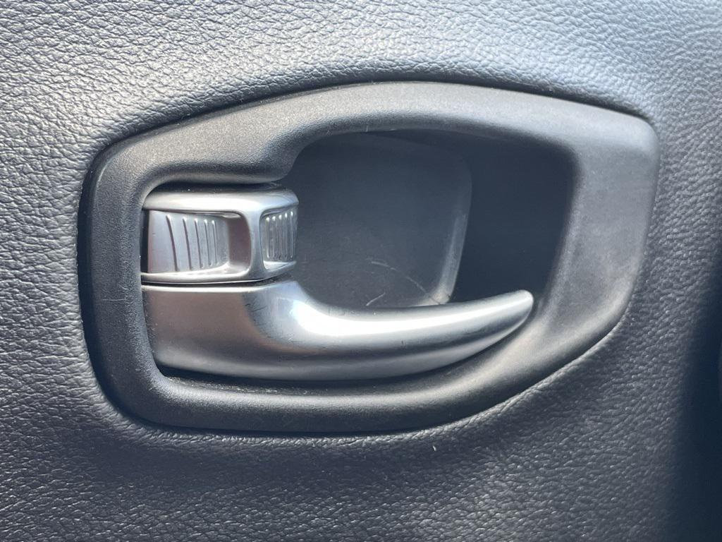 used 2021 Jeep Compass car, priced at $18,387