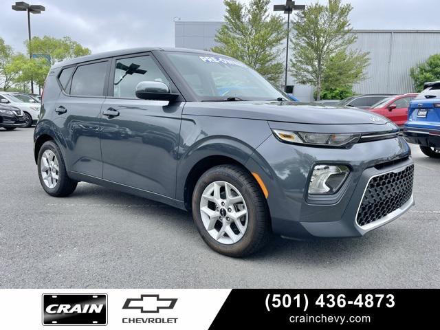 used 2022 Kia Soul car, priced at $15,500