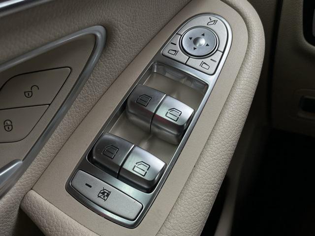 used 2021 Mercedes-Benz GLC 300 car, priced at $27,899