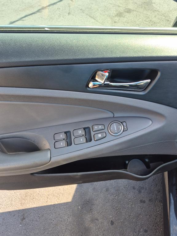 used 2014 Hyundai Sonata car, priced at $5,999
