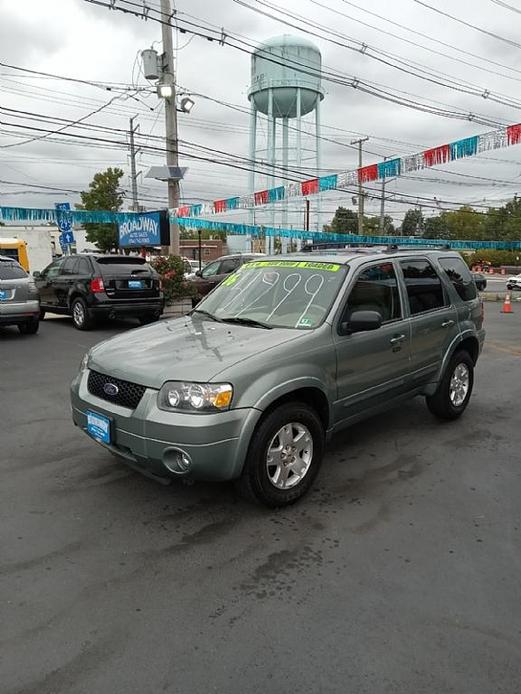 used 2006 Ford Escape car, priced at $4,999