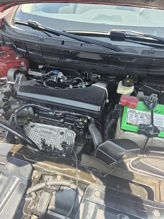 used 2014 Nissan Rogue car