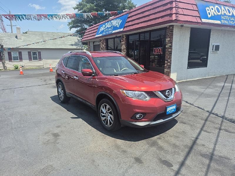 used 2014 Nissan Rogue car