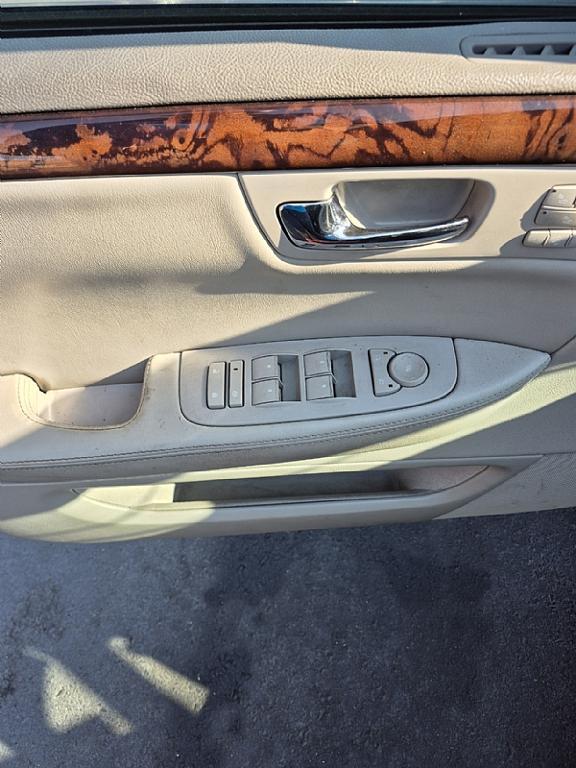 used 2011 Cadillac DTS car