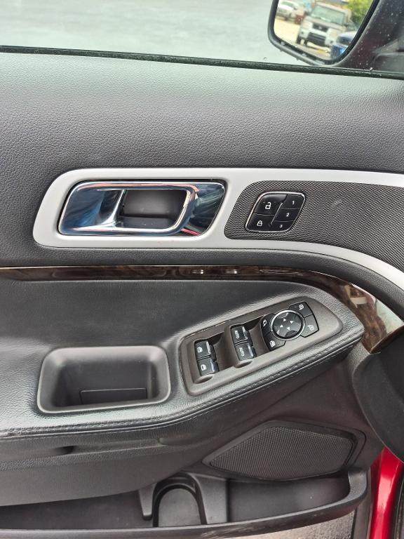 used 2014 Ford Explorer car, priced at $12,999