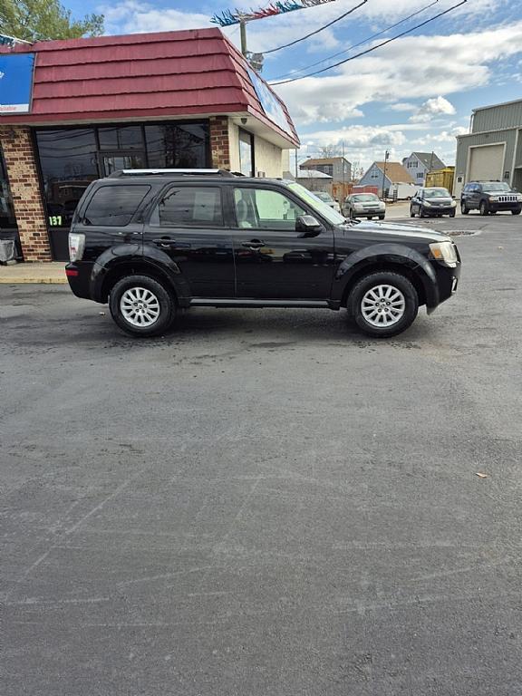 used 2010 Mercury Mariner car, priced at $7,999