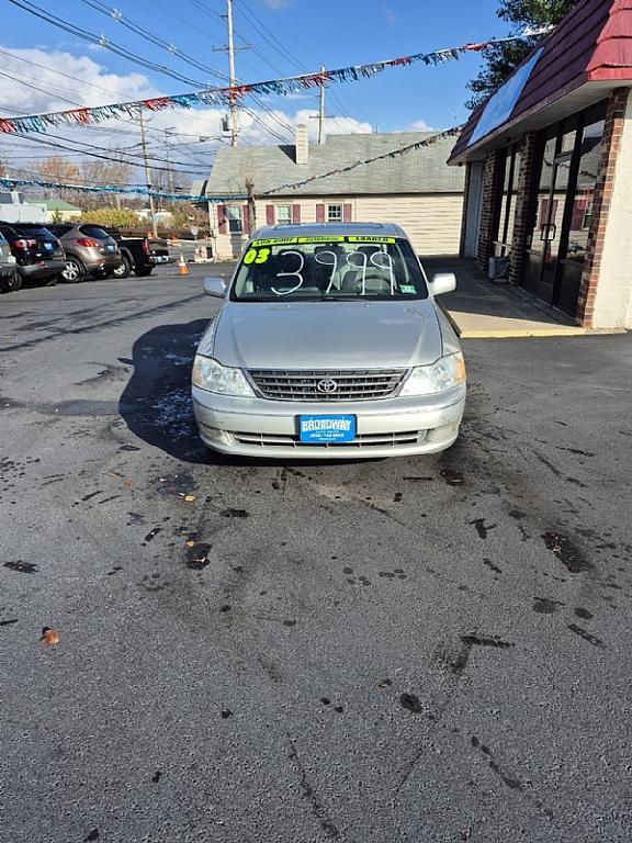 used 2003 Toyota Avalon car, priced at $3,999