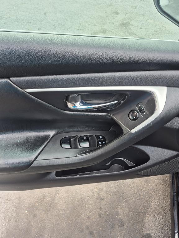 used 2016 Nissan Altima car, priced at $9,999