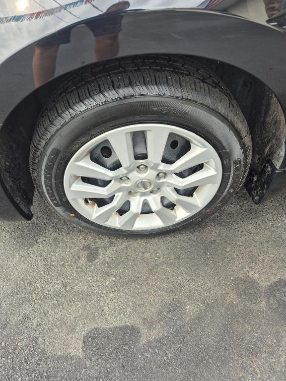 used 2016 Nissan Altima car, priced at $9,999