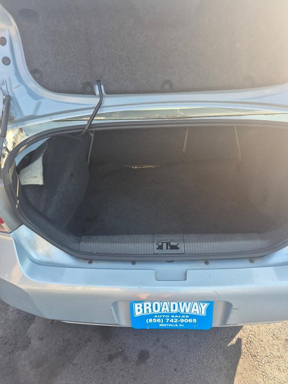 used 2009 Ford Focus car, priced at $5,999
