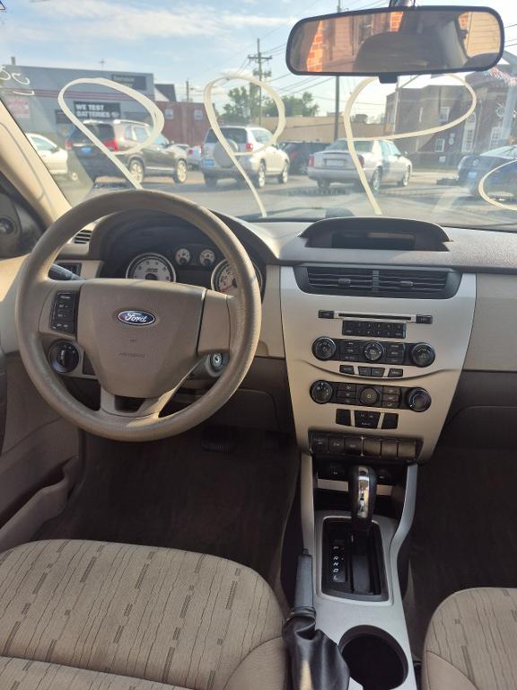 used 2009 Ford Focus car, priced at $5,999