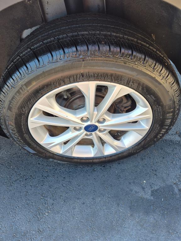 used 2017 Ford Escape car, priced at $11,999
