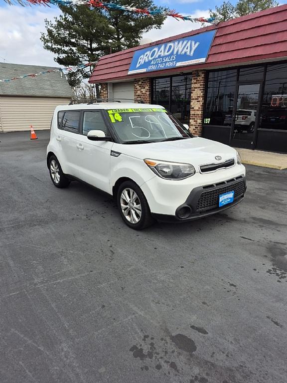 used 2014 Kia Soul car, priced at $5,999