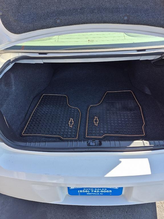 used 2009 Chevrolet Impala car, priced at $7,999
