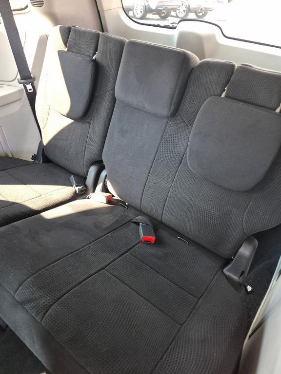 used 2013 Dodge Grand Caravan car, priced at $9,999