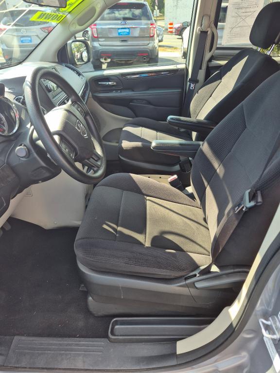 used 2013 Dodge Grand Caravan car, priced at $9,999