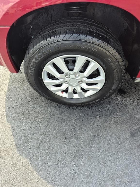 used 2005 Chevrolet Equinox car, priced at $4,999