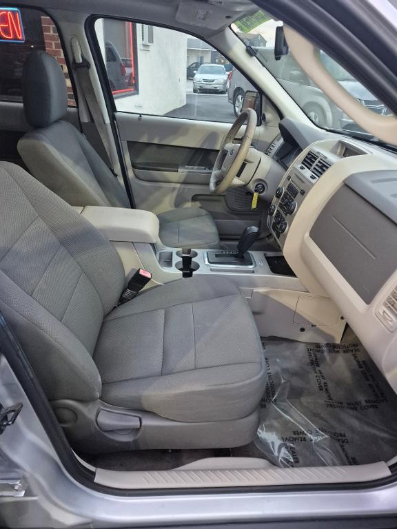 used 2009 Ford Escape car, priced at $6,499