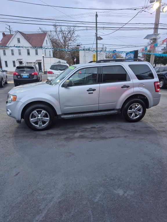 used 2009 Ford Escape car, priced at $6,499