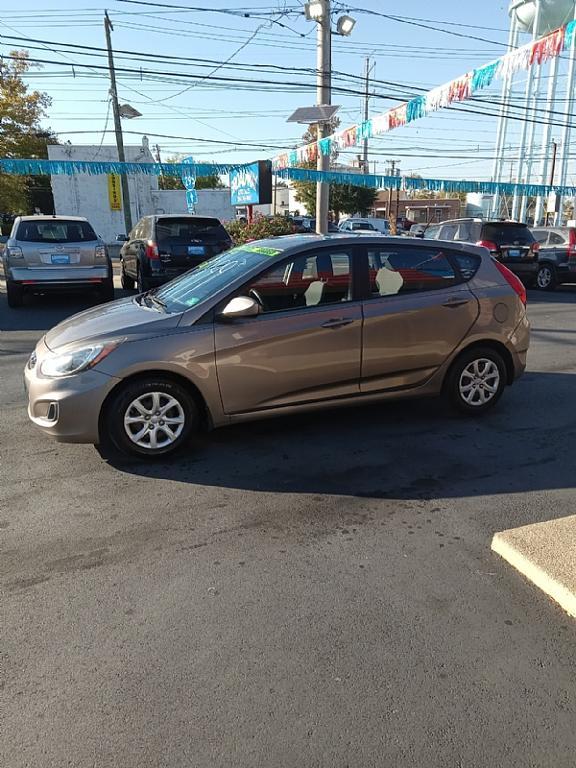 used 2013 Hyundai Accent car, priced at $8,999