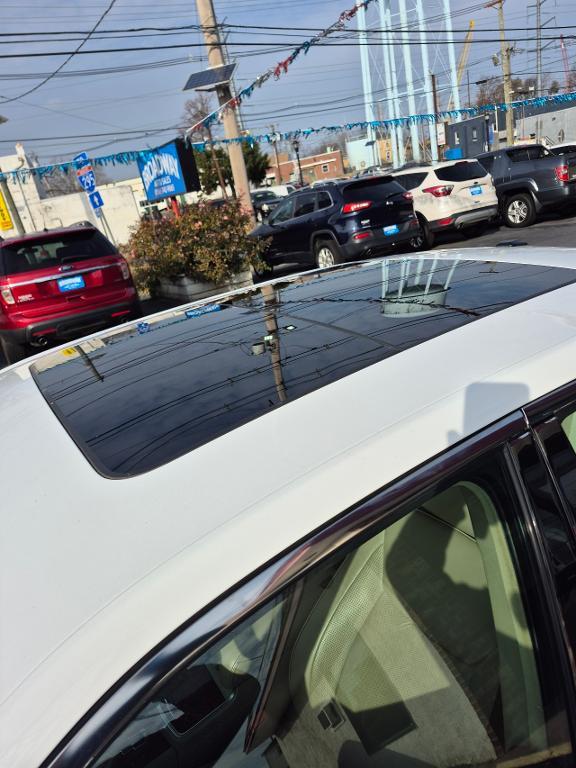 used 2011 Chrysler 300C car