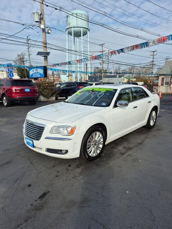 used 2011 Chrysler 300C car