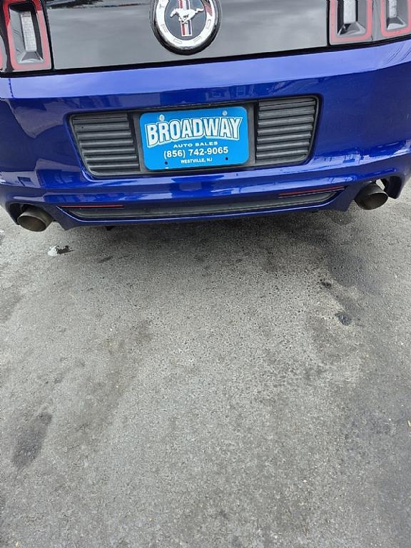 used 2014 Ford Mustang car