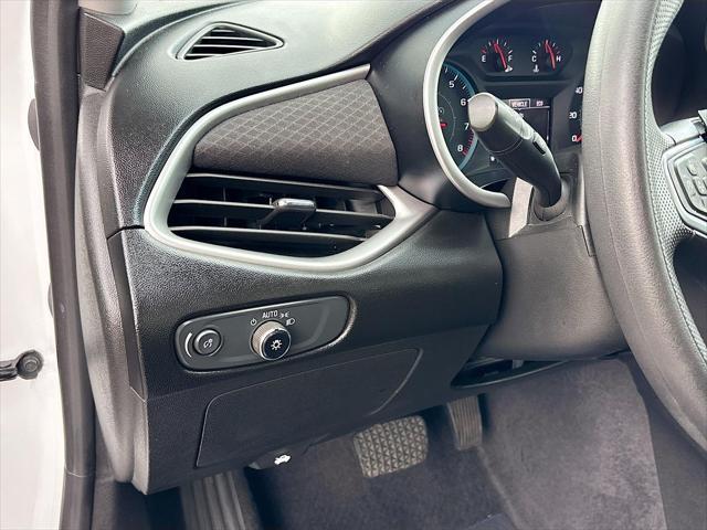 used 2023 Chevrolet Malibu car, priced at $14,995
