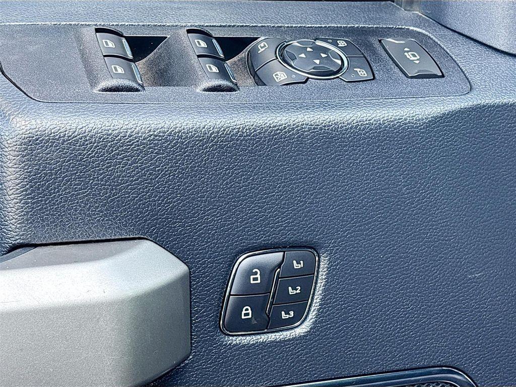 used 2022 Ford F-250 car, priced at $51,997