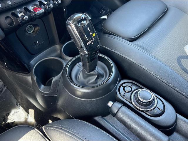 used 2024 MINI Hardtop car, priced at $23,997