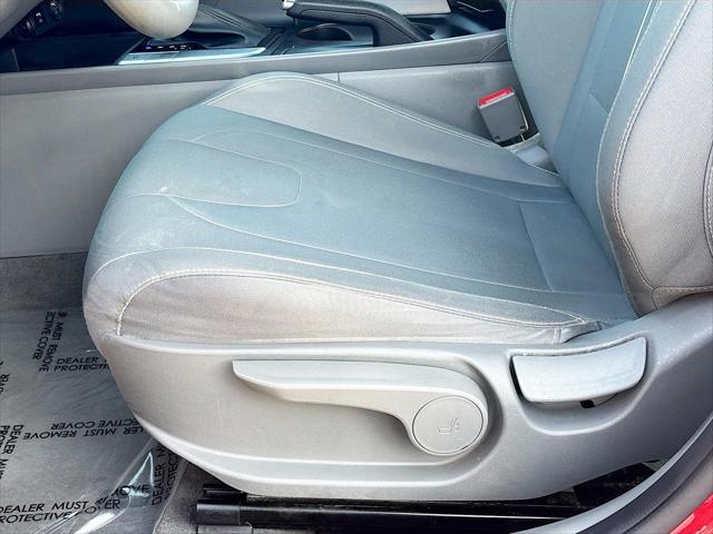 used 2022 Hyundai Elantra car, priced at $14,997